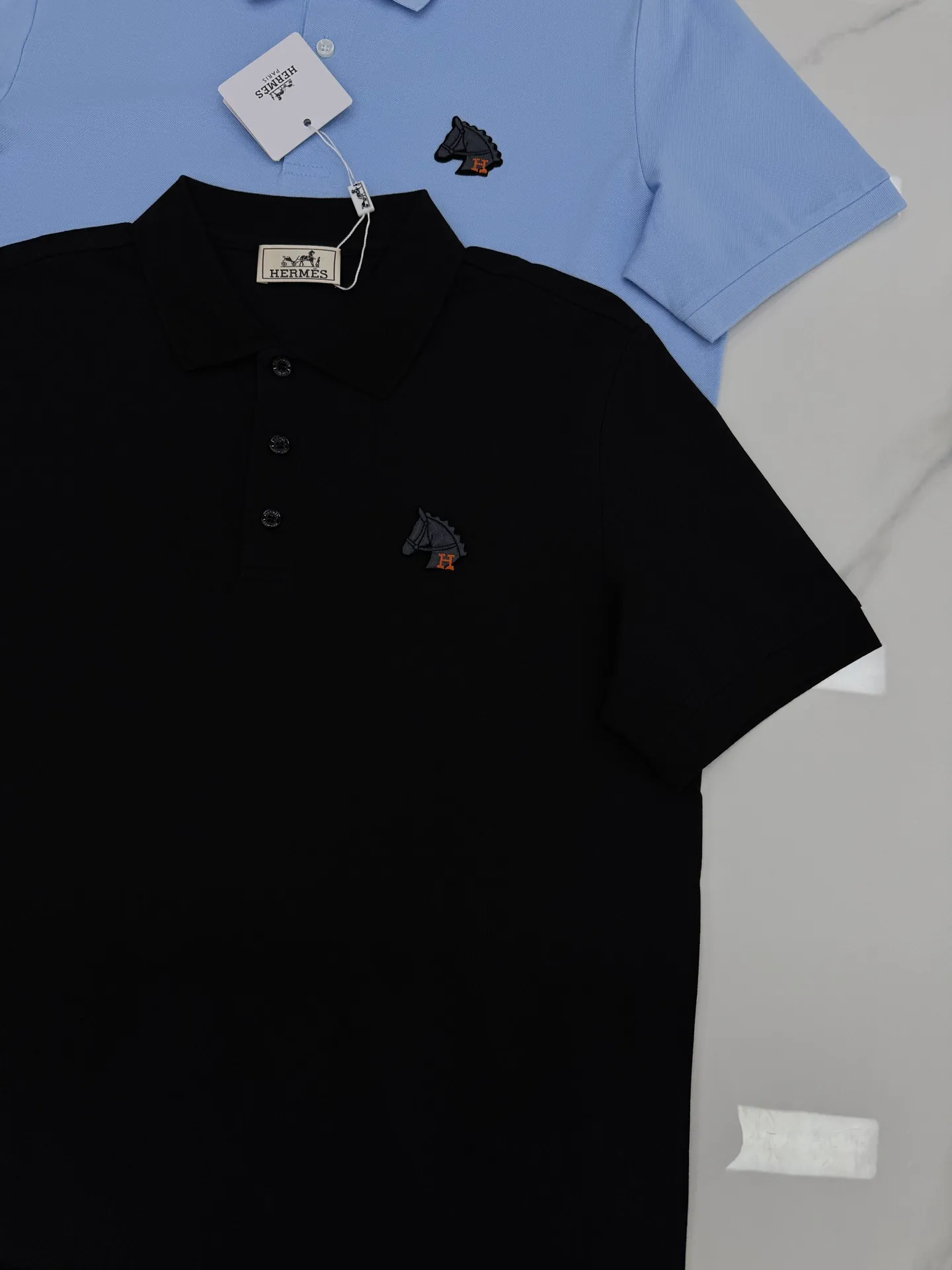 ⚜️HERMES New Arrival Polo ，Classic + ， 。 ， ✨ Breathable ， OK！ ， ， Versatile。Light Blue ， ， 👍🏻 ！ ：White. .Black.Sizes：M-3XL（S 4XL ） ❗️175/140 L